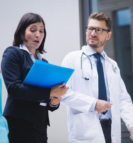 Expert HIPAA Compliant In-Person Medical Interpreters